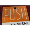 Image 2 : Orange Crush Door Palm Press Porcelain 3 1/2'' x 7 1/2''