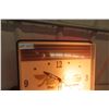 Image 2 : Raybestos The Best in Brakes Light-Up Clock Vintage 15" x 16"