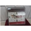 Image 4 : Raybestos The Best in Brakes Light-Up Clock Vintage 15" x 16"