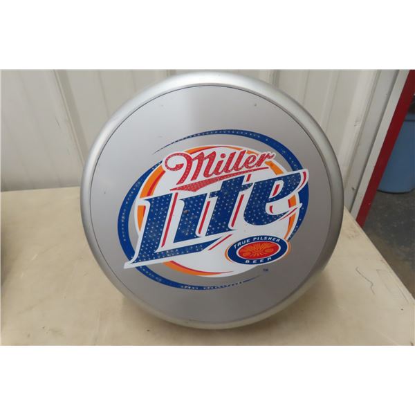 Miller High Life Bottle Cap Sign, Wall Mount or Easle Back, 12" Diameter
