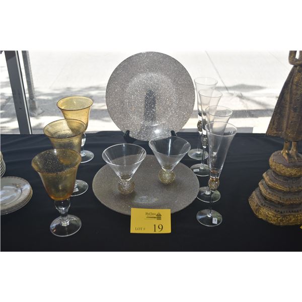FESTIVE STEMWARE, MARTIN GLASSES & PLATES (11 PCS) (DOES NOT INCLUDE STAND)