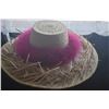 Image 2 : WOVEN HAT W/MAGENTA FEATHER LEI (APPROX 21" DIA INSIDE) (DOES NOT INCLUDE STAND)
