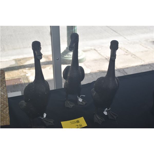 16" BRONZE DUCKS (3 PCS)