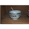 Image 4 : COLLECTION OF CHINESE SERVING BOWLS & SERVING SPOON (14 PCS)