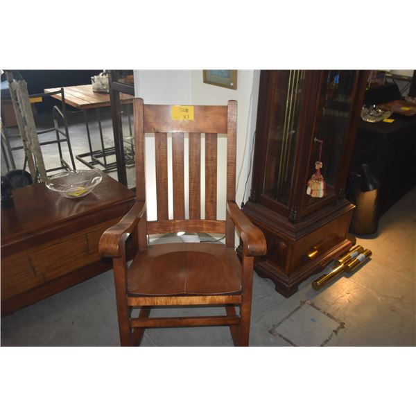KOA ROCKING CHAIR