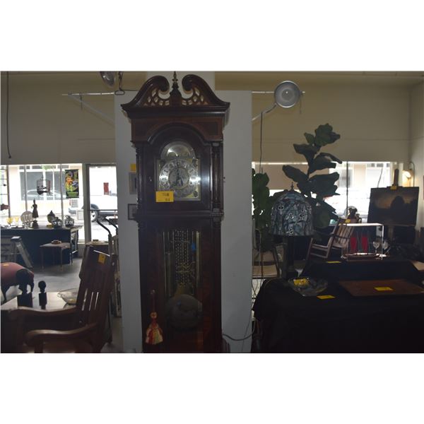 RIDGEWAY - THE WASHINGTON LIMITED EDITION CLOCK, NO. 052 OF 1000 (NEEDS REPAIR)