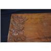 Image 3 : VINTAGE CARVED WOOD FOOTED TRAY W/ANTHURIUM MOTIF (POSSIBLE SORENSON) (21 1/2" X 12 1/2" X 1 1/2")