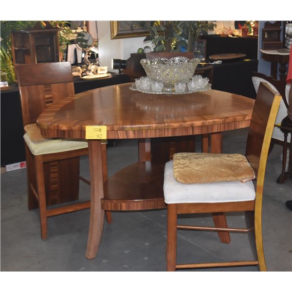 PUB HEIGHT DINING SET W/TABLE & 3 CHAIRS (LOT 142 BENCHES CAN ALSO BE USED W/IT) (4 PCS)