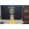 Image 1 : VINTAGE OIL LAMP