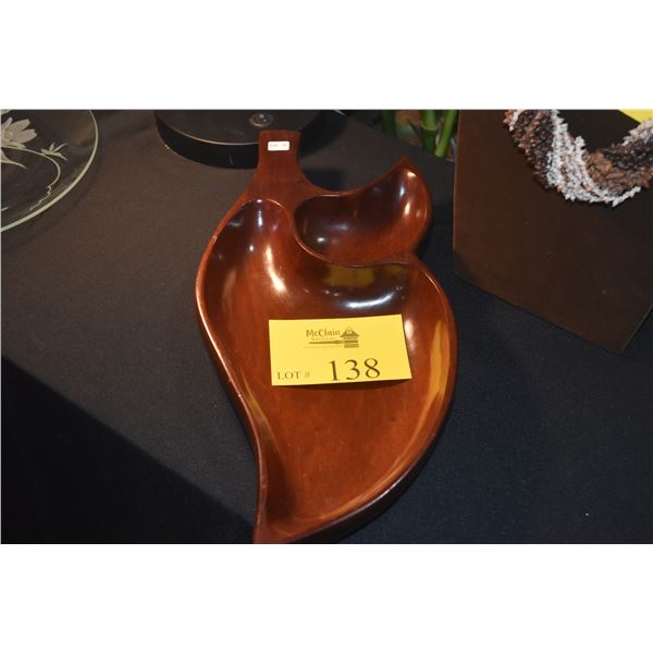 2 SECTION WOOD LEAF DISH (7 1/2" X 18" X 2")