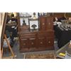 Image 3 : DISPLAY HUTCH W/DOOR & DRAWERS (2 SECTIONS) (76" X 49" X 18")