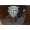 Image 2 : CHINESE PORCELAIN PLANTER W/STAND (DOES NOT INCLUDE PLANT)