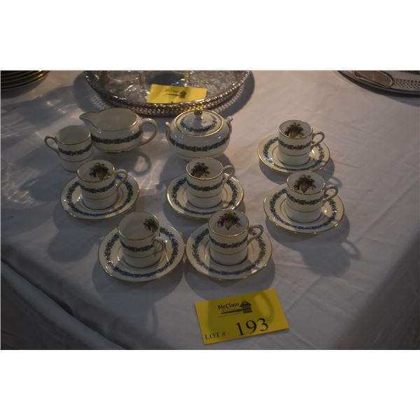 WEDGWOOD APPLEDORE DEMITASSE CUPS & SAUCERS, CREAMER & SUGAR BOWL (15 PCS)