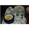 Image 1 : MIXED LOT: COPELAND SPODE CHRISTMAS TREE CHINA, VINTAGE LUMINARC EMERALD GREEN WINE GLASSES & GREEN 