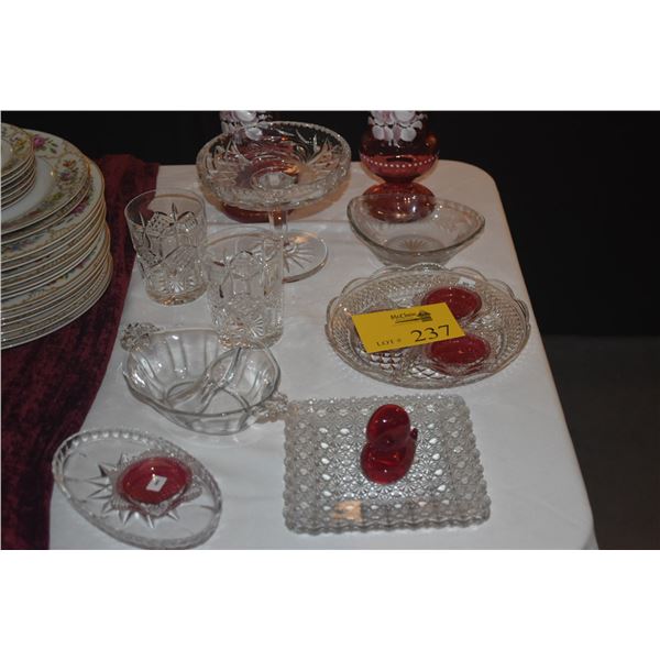 MIXED LOT: CRANBERRY GLASS VASES, ASSORTED GLASS & CRYSTAL SERVING PIECES, CRANBERRY GLASS ASHTRAYS 