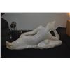 Image 4 : WHITE MARBLE RECLINING BUDDHA (17")