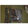 Image 2 : MIXED LOT: CHINESE JADE & CLOISONNE BEAD NECKLACES & BAG OF MIXED BEADS (5 PCS)