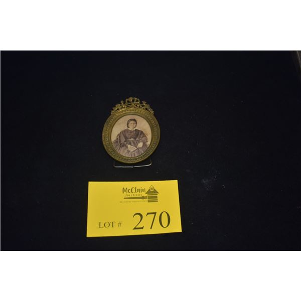 FRAMED PHOTO (YOUNG KAPIOLANI)