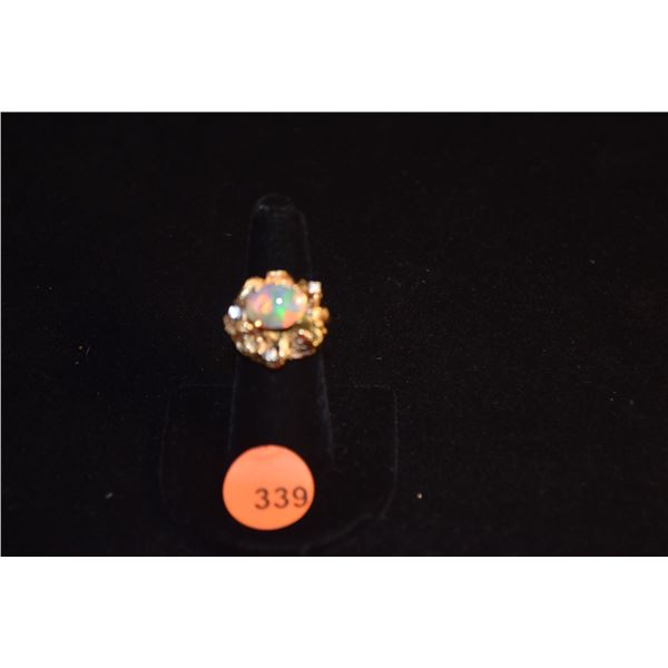 14K OPAL & DIAMOND RING (13.1 GTW)