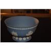 Image 3 : 8" INDEPENDENCE BOWLS BY WEDGWOOD - BLUE JASPERWARE W/WHITE ORNAMENTATION (2 PCS)