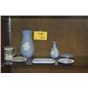Image 1 : COLLECTION OF WEDGWOOD VASES, PLATES, TRAYS & CREAMER (7 PCS)