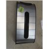 Image 8 : New Wall-Mount Garbage Bag Dispenser Plus Rubbermaid Desk File Sorter