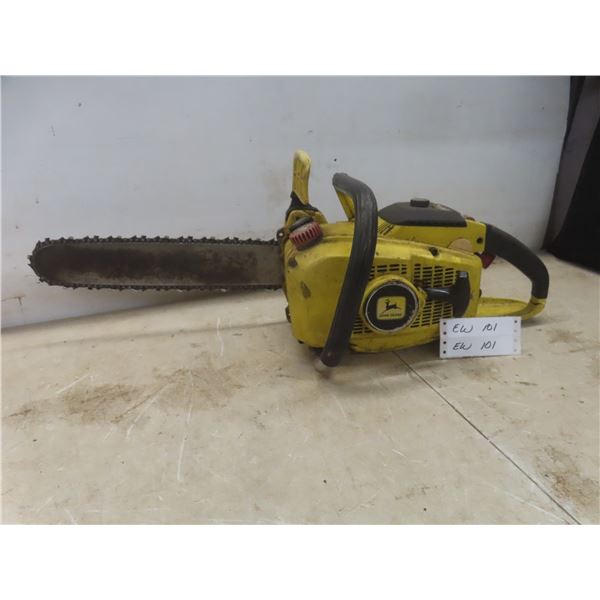 John Deere Gas Chain Saw - Has Compression