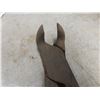 Image 9 : Antique Veterinary Tools and Pipe Wrenches