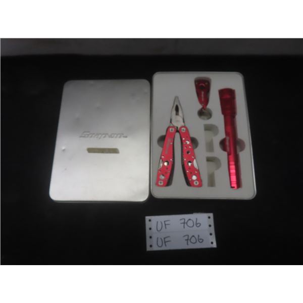 Snap-On Multitool and Flashlight Set