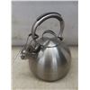 Image 2 : KitchenAid Brushed Nickel Stainless Kettle Plus Two Wall Mounts for Irons