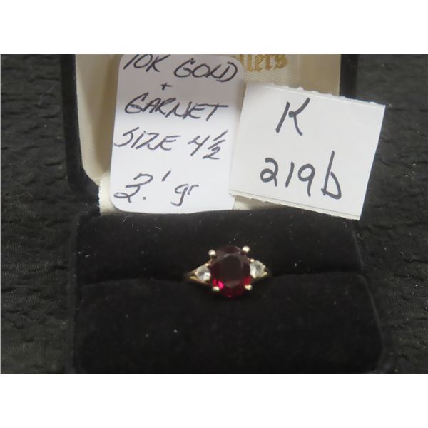 10K Gold and Garnet Ring, Size 4 1/2, Total Weight 3.1 Grams