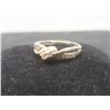 Image 5 : 10K Gold and Diamond Ring, Size 5, Total Weight 1.8 Grams