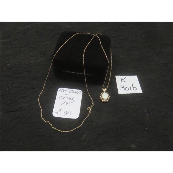 10K Gold and Opal 19" Necklace, Total Weight 2 Grams