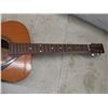 Image 6 : Raven Acoustic Guitar