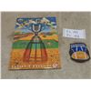Image 1 : 1995 Grey Cup Souvenir Magazine With Winnipeg Blue Bomber Patch