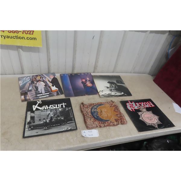 5 Records, Decorative Tile
