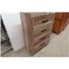 Image 5 : Modern Dresser Rustic Style, 47 x 31 x 16