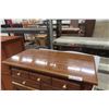 Image 2 : Dresser, 55 x 33 x 17