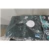 Image 2 : Seven New Shirts and Blouses, Paisley and Sage, Size Medium