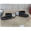 Image 5 : Two Poly Gas Containers and Two Extended Truck Mirrors From 2005 Chevrolet