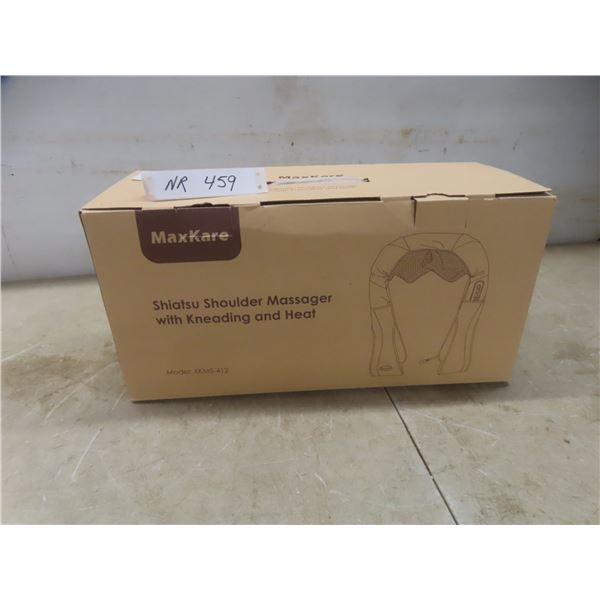 MaxKare Shiatsu Shoulder Massager