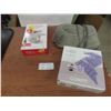 Image 1 : Sunbeam Heated Wrap and Conair Tourmaline Hot and Cold Muscle Relief Pack