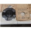 Image 5 : Antique Ten Edison Thick Diamond Disc Records in Good Condition