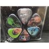Image 9 : New Twenty-Four Packs of Skull-Related Guitar Picks With Display