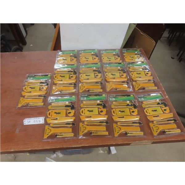 New Thirteen Packs of Professional Knives, Eight Piece Sets