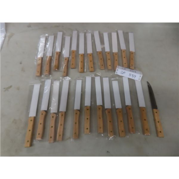 New Twenty-Four Steak Knives
