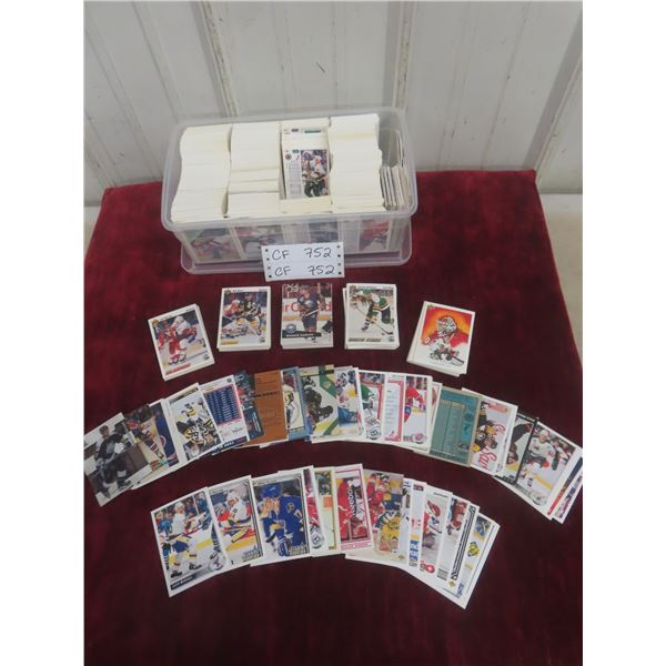 Hockey Card Collection Approx. 1000 Cards