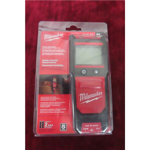 New Milwaukee Auto Voltage and Continuity Tester