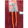 Image 4 : New Milwaukee 12" Smooth Jaw Pliers