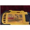 Image 4 : DeWalt 20V 1/4" Impact Driver DCF885 + 1/2" Impact DCD777 +